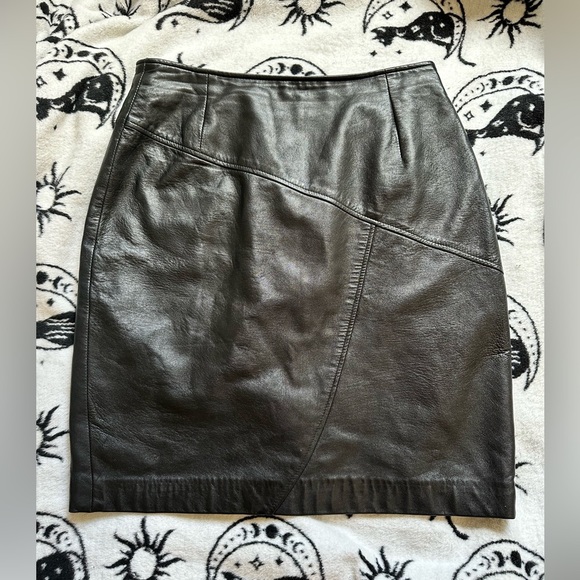 Vintage Ed Battah Elegant Black Buttery Leather Black Skirt M L 10 - Picture 1 of 10